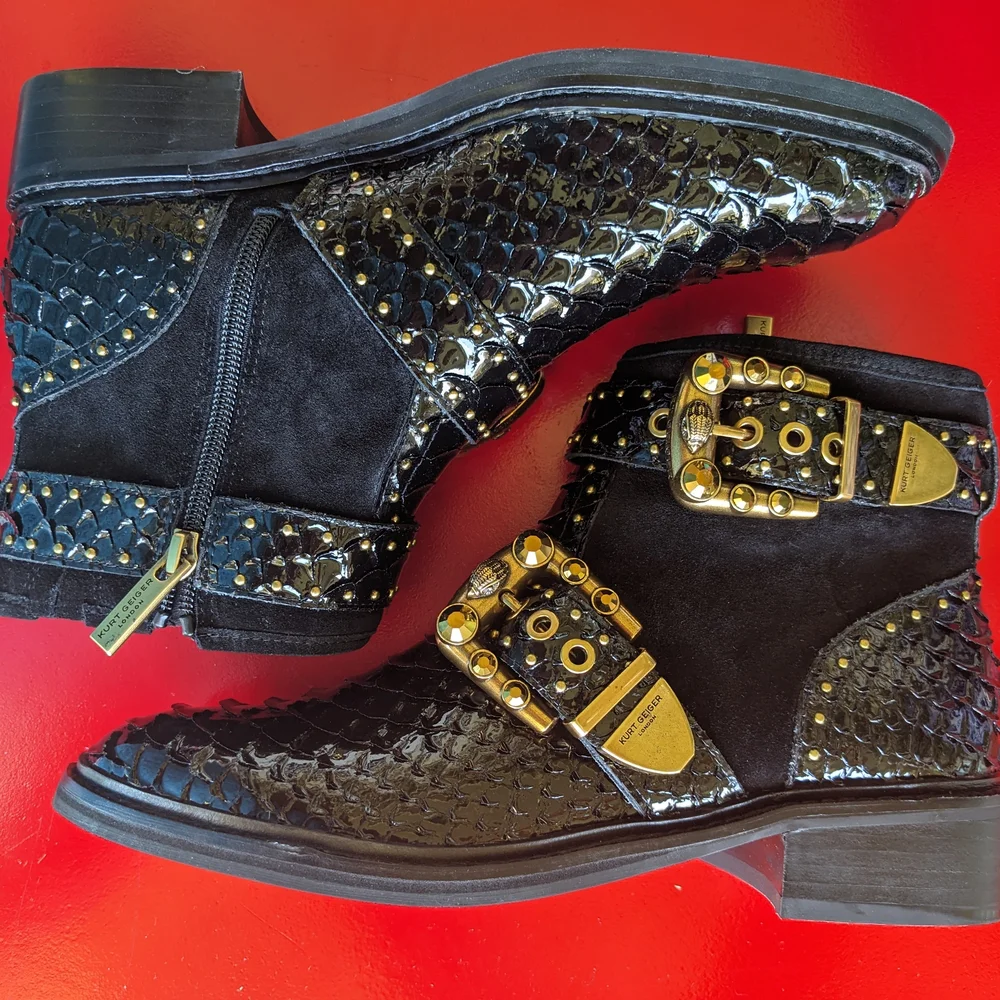 Kurt Geiger Black and Gold Women's Shoes. New In A Box.